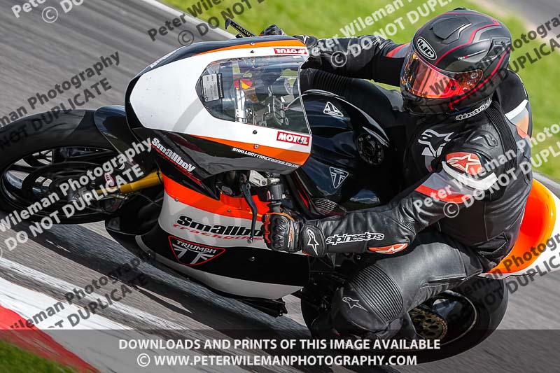 donington no limits trackday;donington park photographs;donington trackday photographs;estoril;event digital images;motorbikes;no limits;no limits trackdays;peter wileman photography;portugal;trackday;trackday digital images;trackday photos